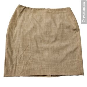 Banana Republic polyester, rayon/viscose, spandex blend tan Mini Skirt Size 6P